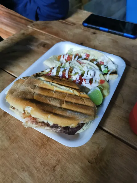 Taquería " Tres Hermanos" image 4