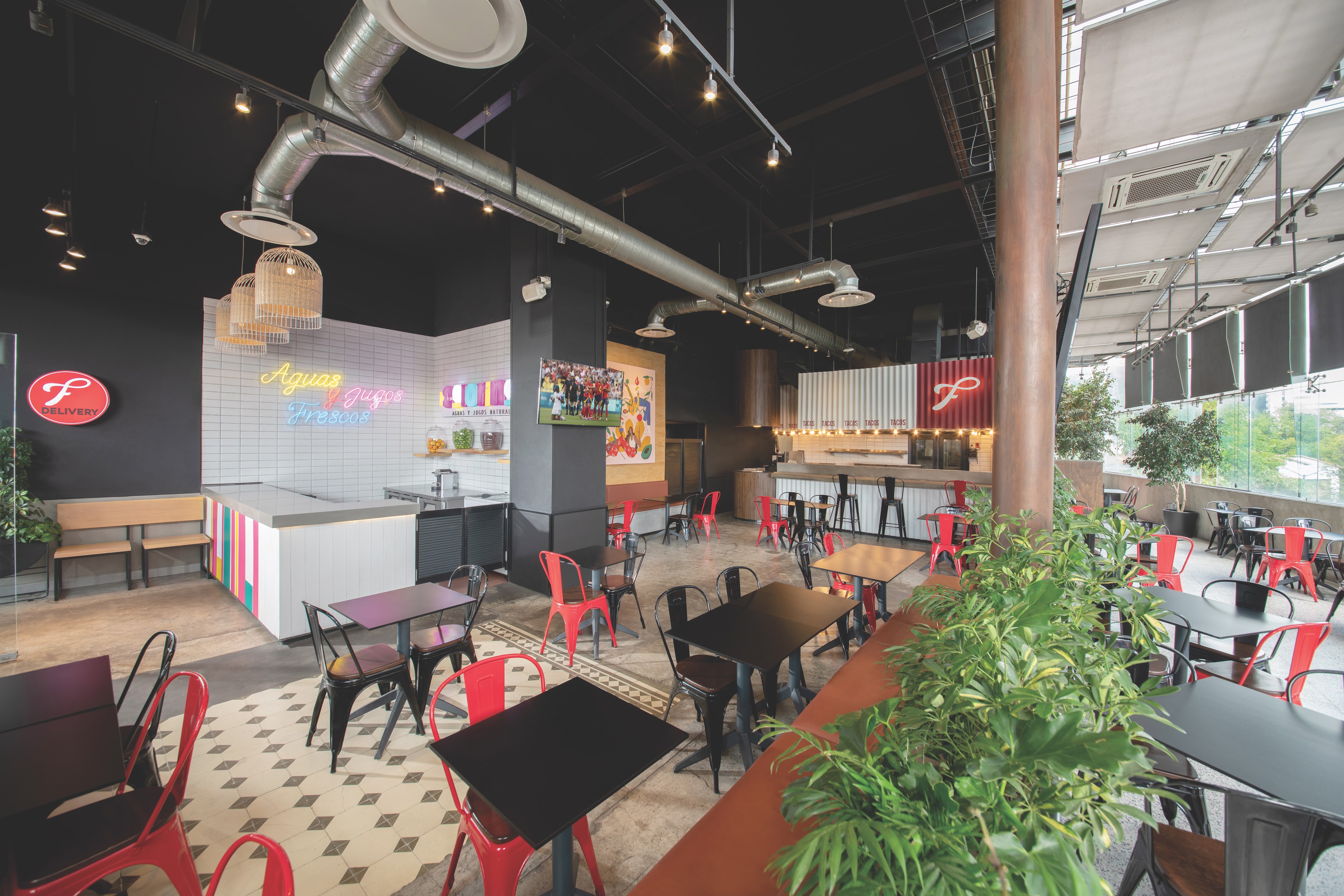 El Farolito Interlomas image 1