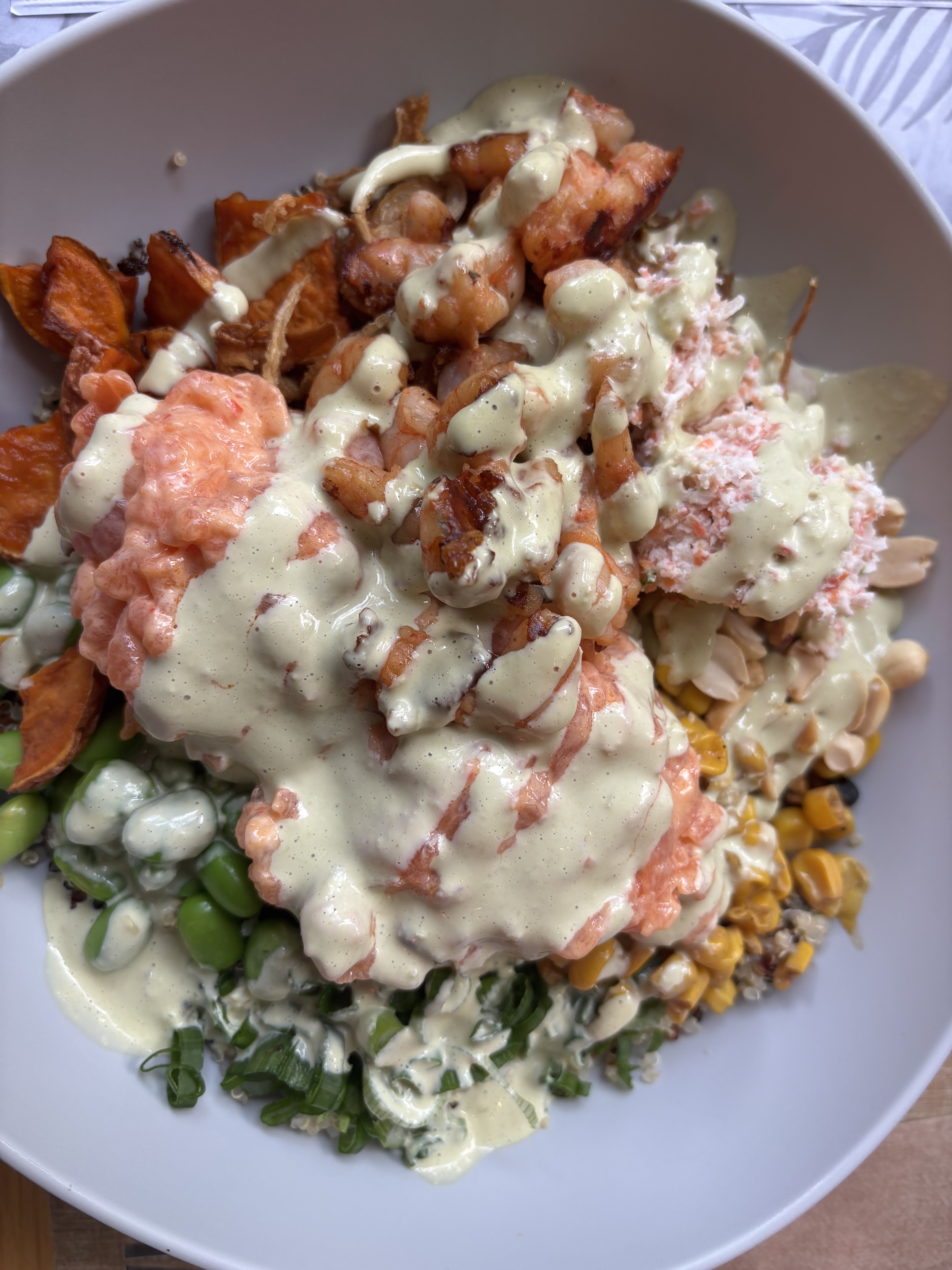 Shaka 808 Interlomas "Hawaiian Poké & Sushi Bowls" image 6