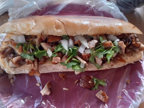 Taqueria el cerdito feliz image 1