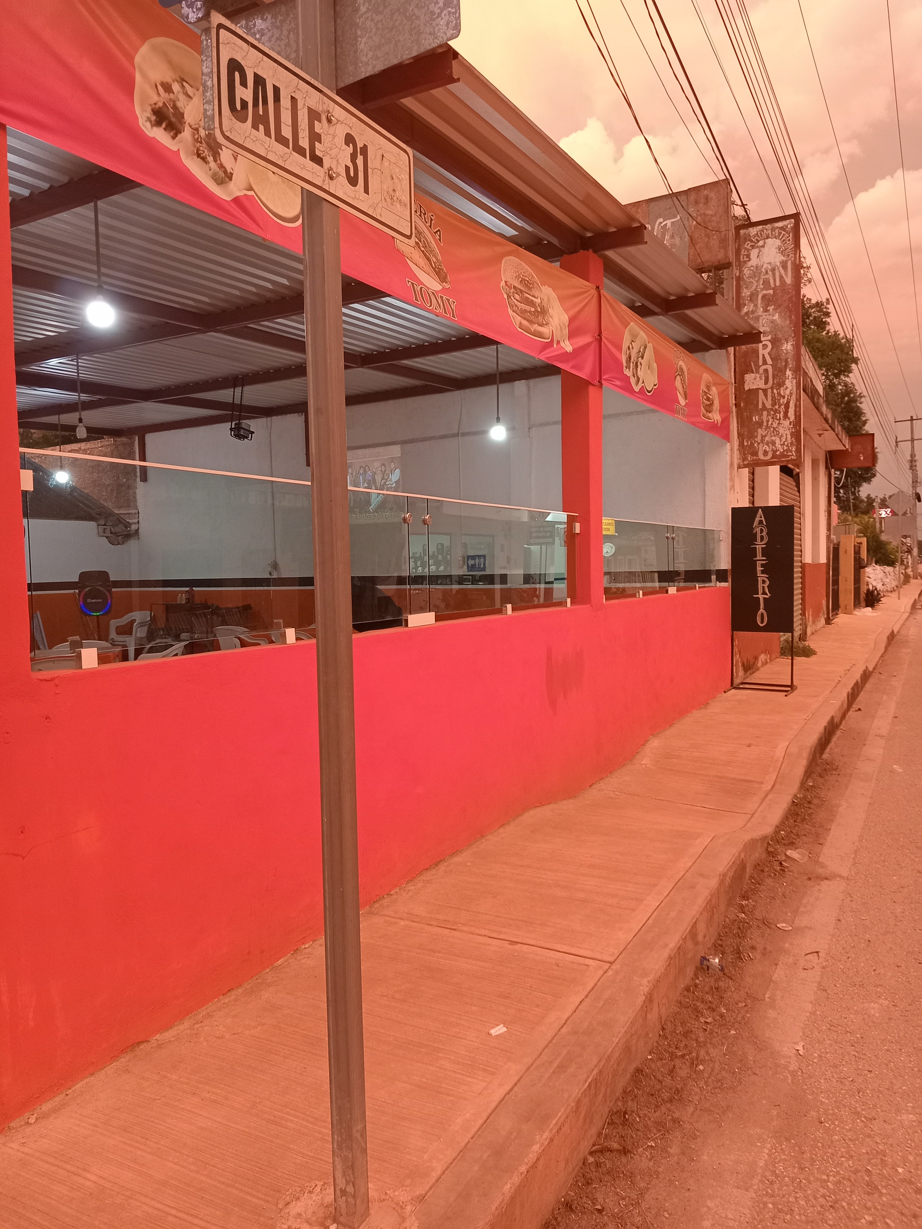 Taqueria Tomy image 1