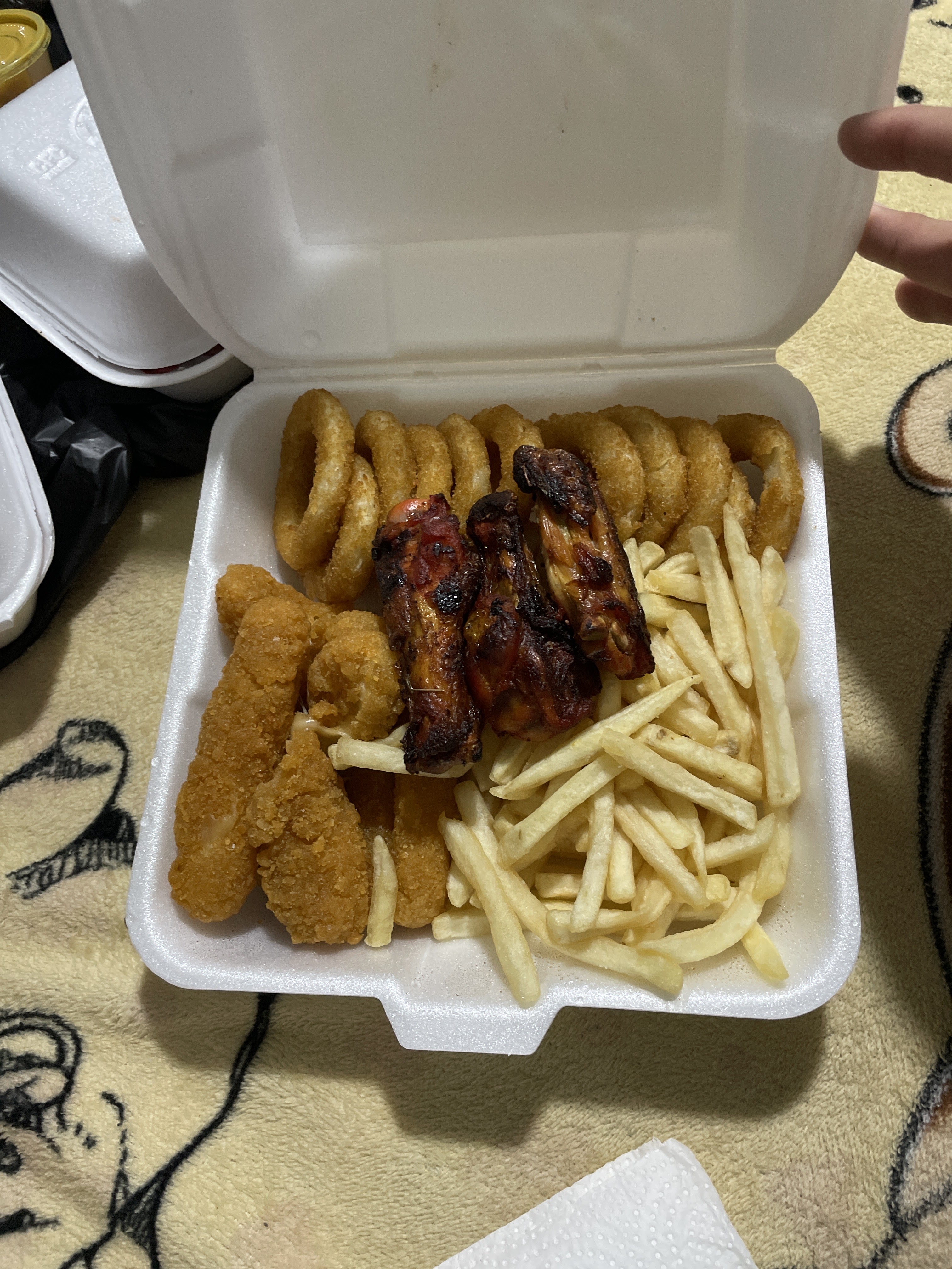 Poninas wings image 5