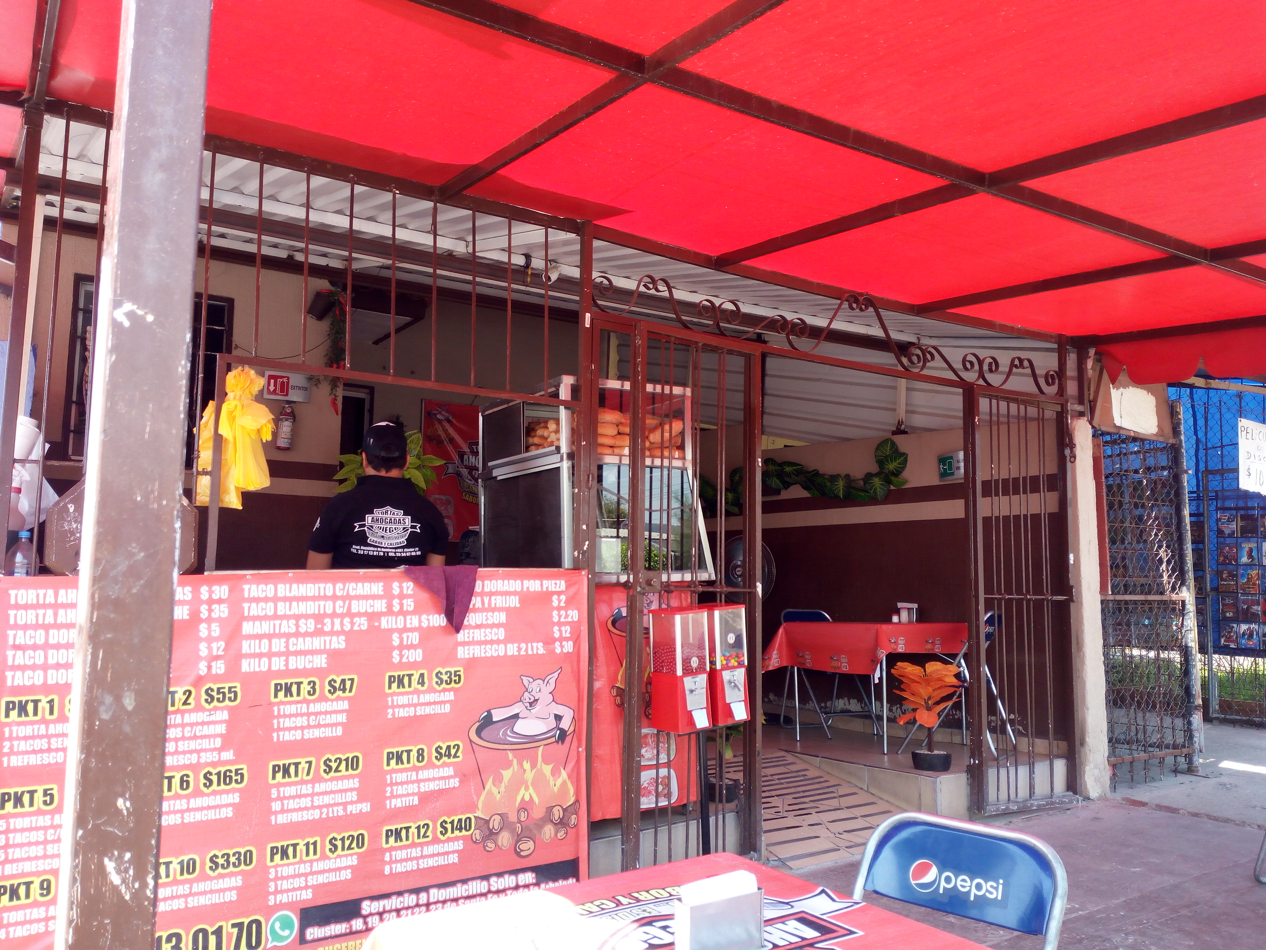 Tortas Ahogadas Diego image 1