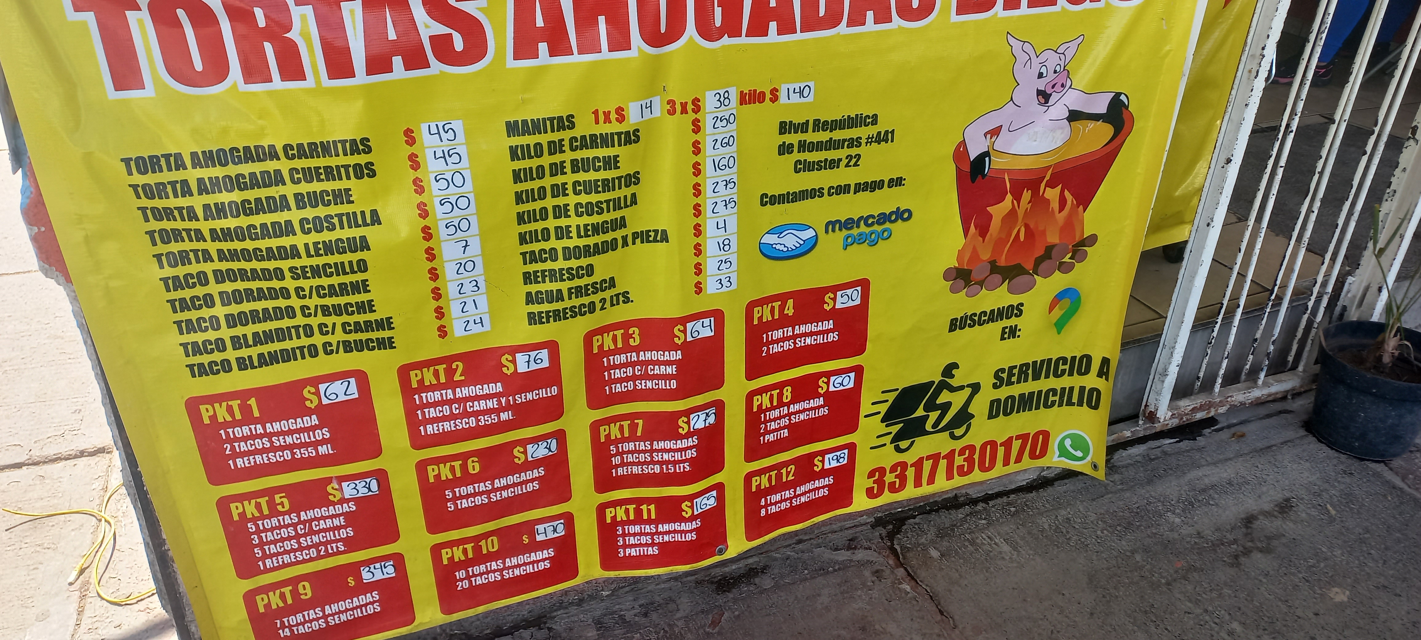 Tortas Ahogadas Diego image 8