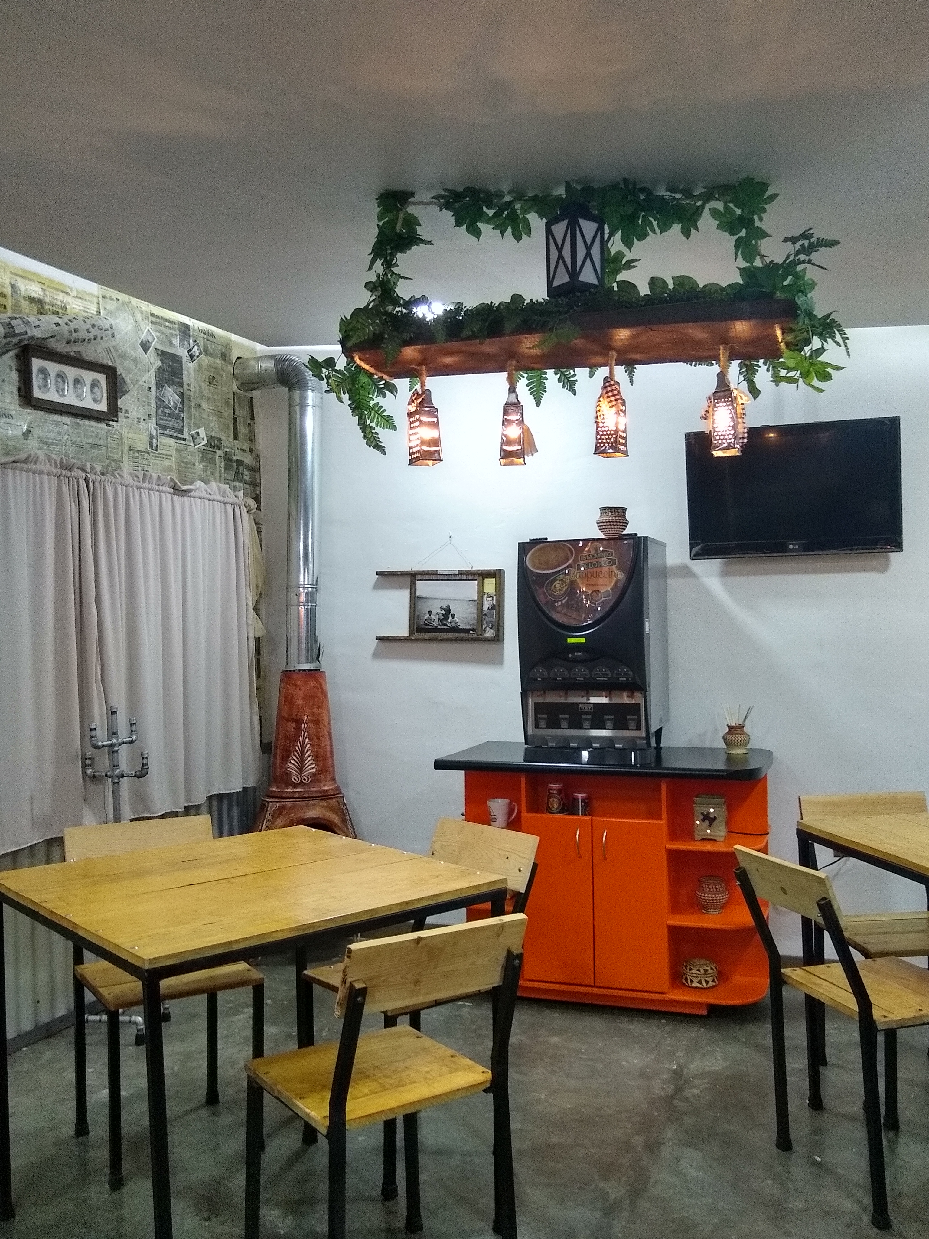 Aqui Con Quintin image 4