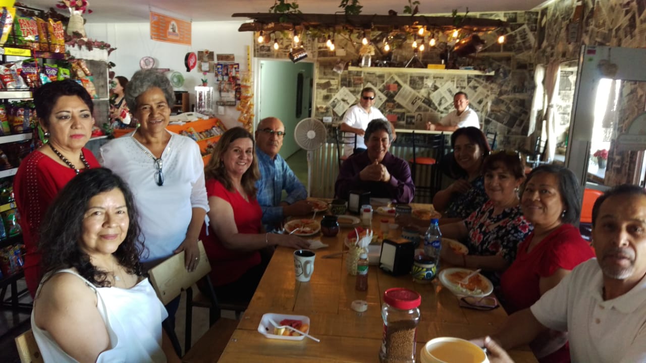 Aqui Con Quintin image 6