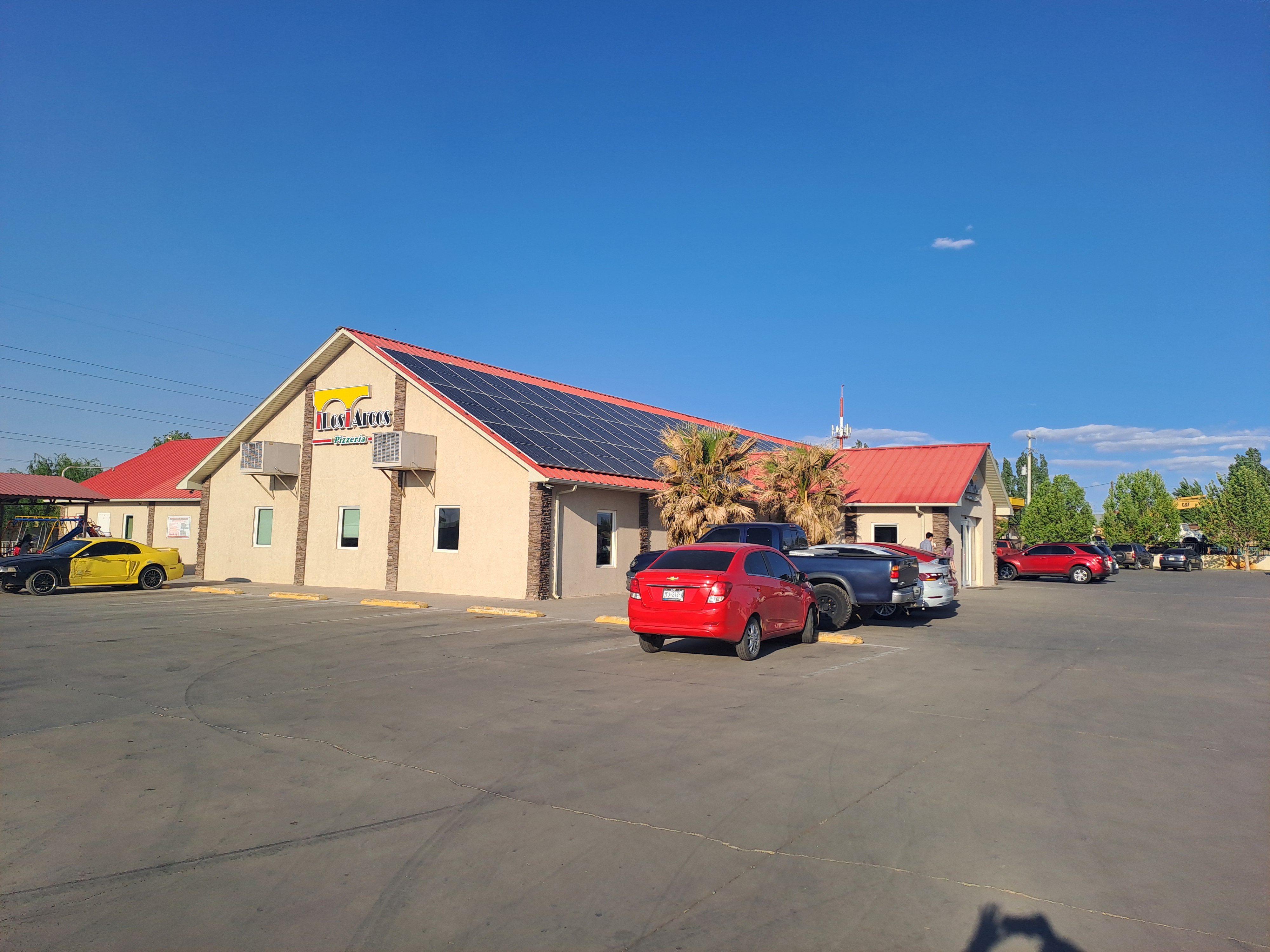 Pizzería Los Arcos (Periférico Gomez Morín) image 5