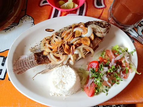 Palapa el negro restaurante de mariscos image 3