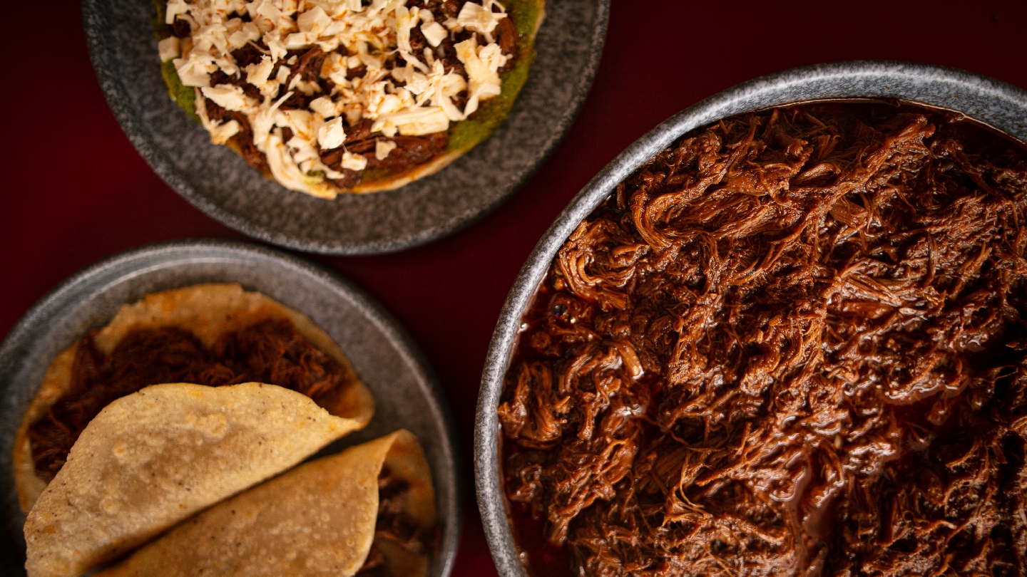 Rendon Roca Birria House image 2