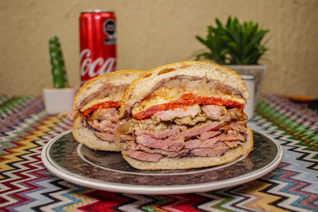 Tortas El Gallo Boqueño image 2