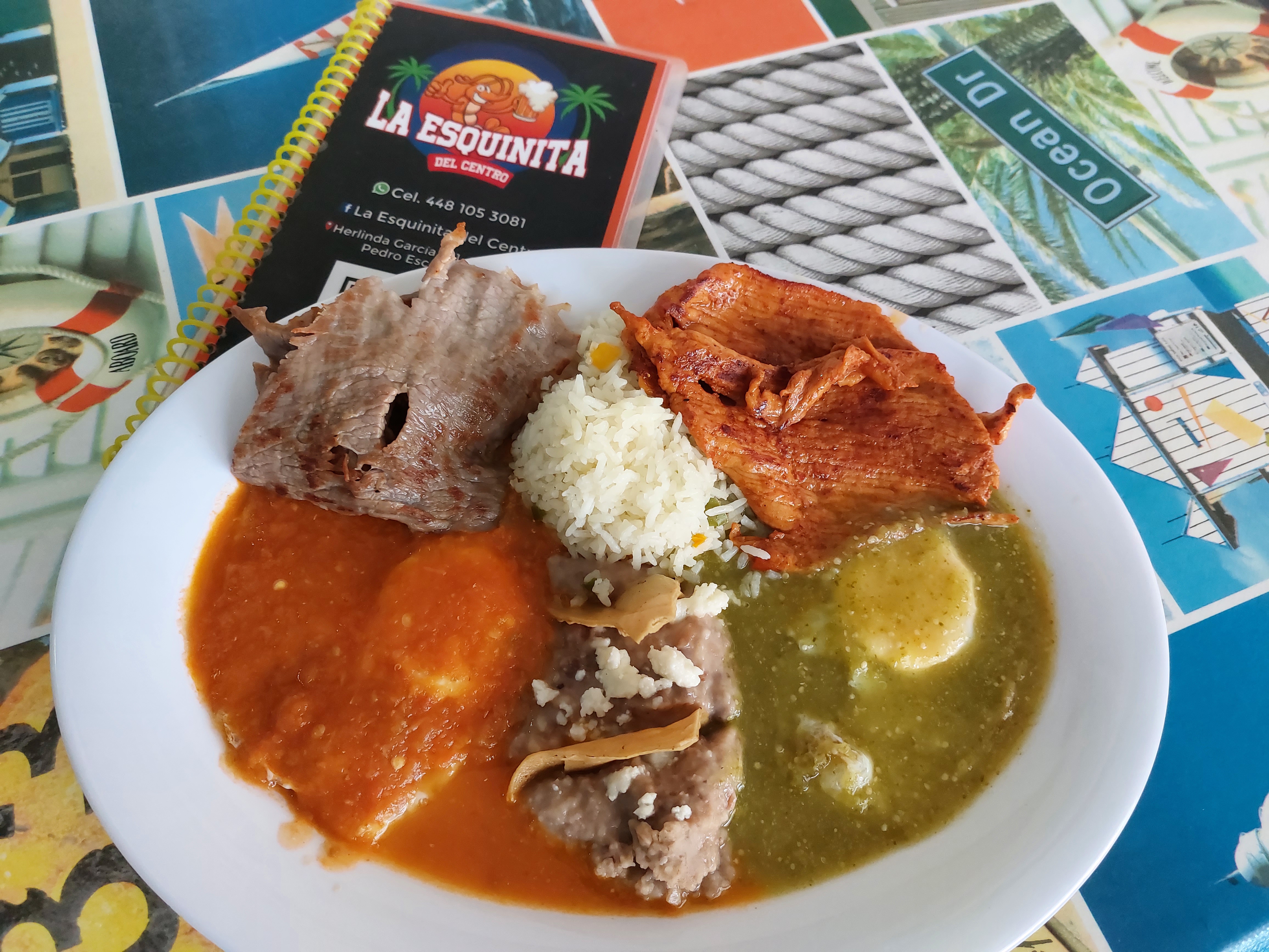 La Esquinita del Centro image 1