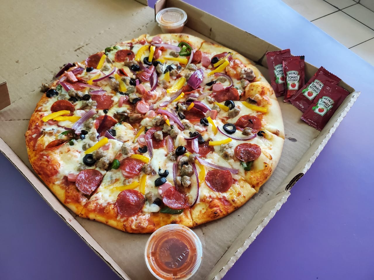 Pizzas hawaii image 1