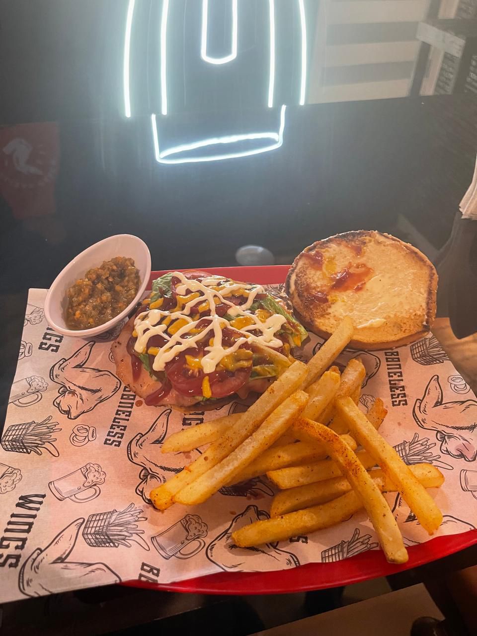 Alitas y snacks La Chona image 2