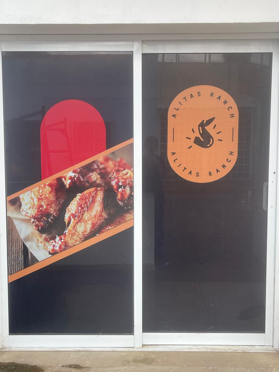 Alitas y snacks La Chona image 5