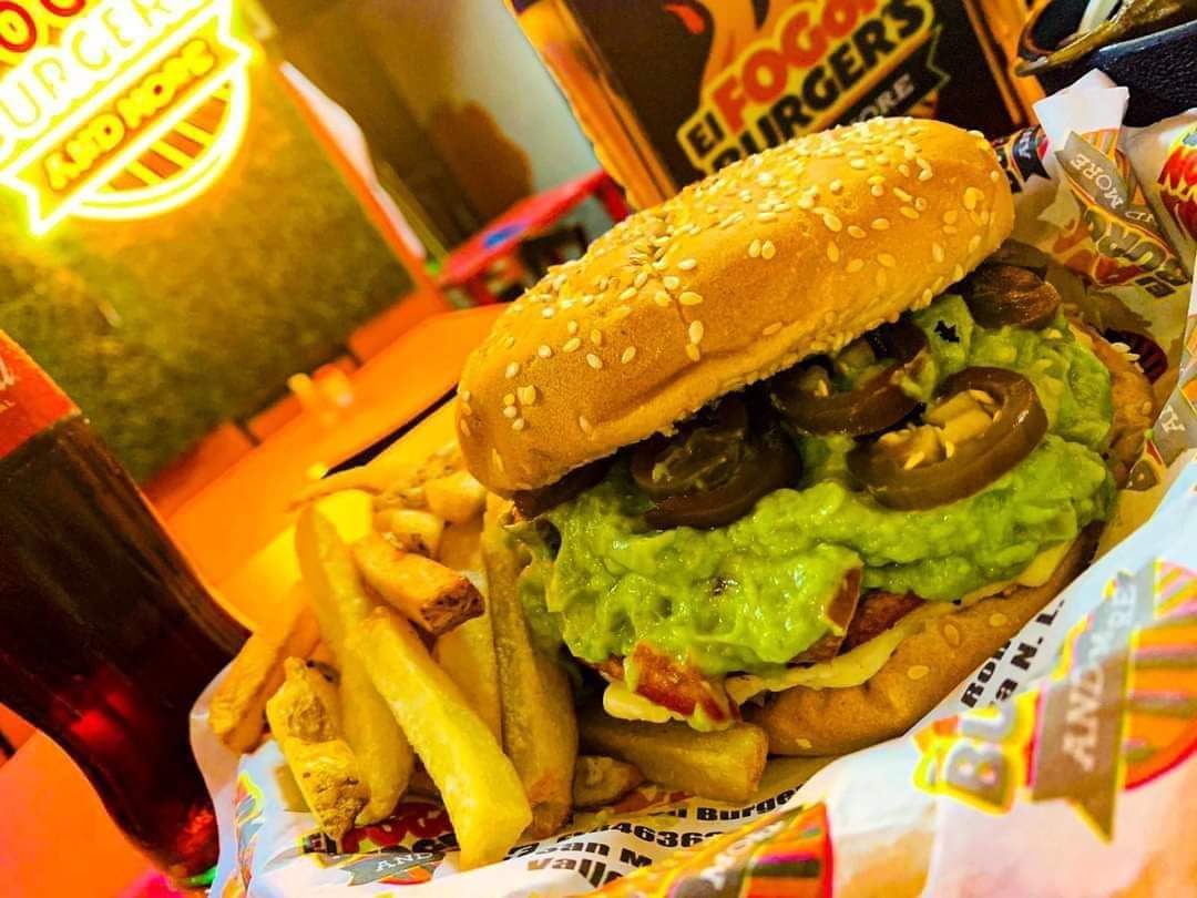 El Fogón Burger’s and More image 9
