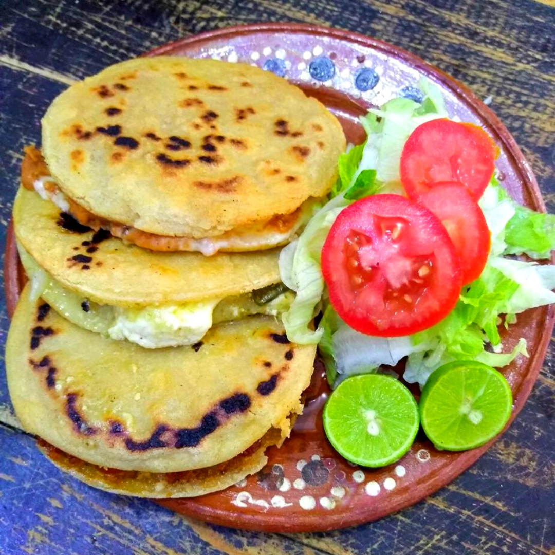 Las Amelias, almuerzos y Comida Mexicana image 3