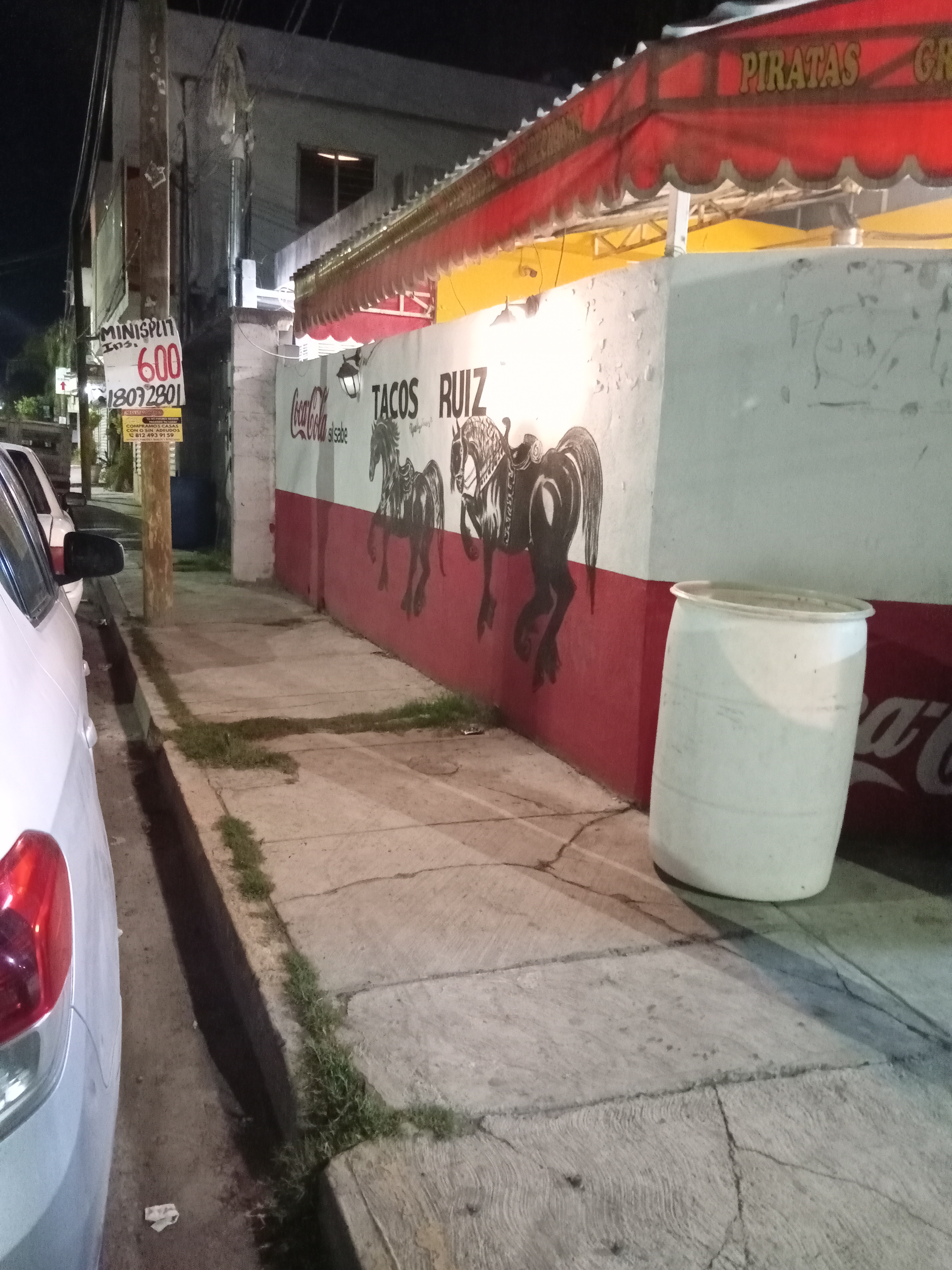 Tacos y hamburguesas Ruiz image 6