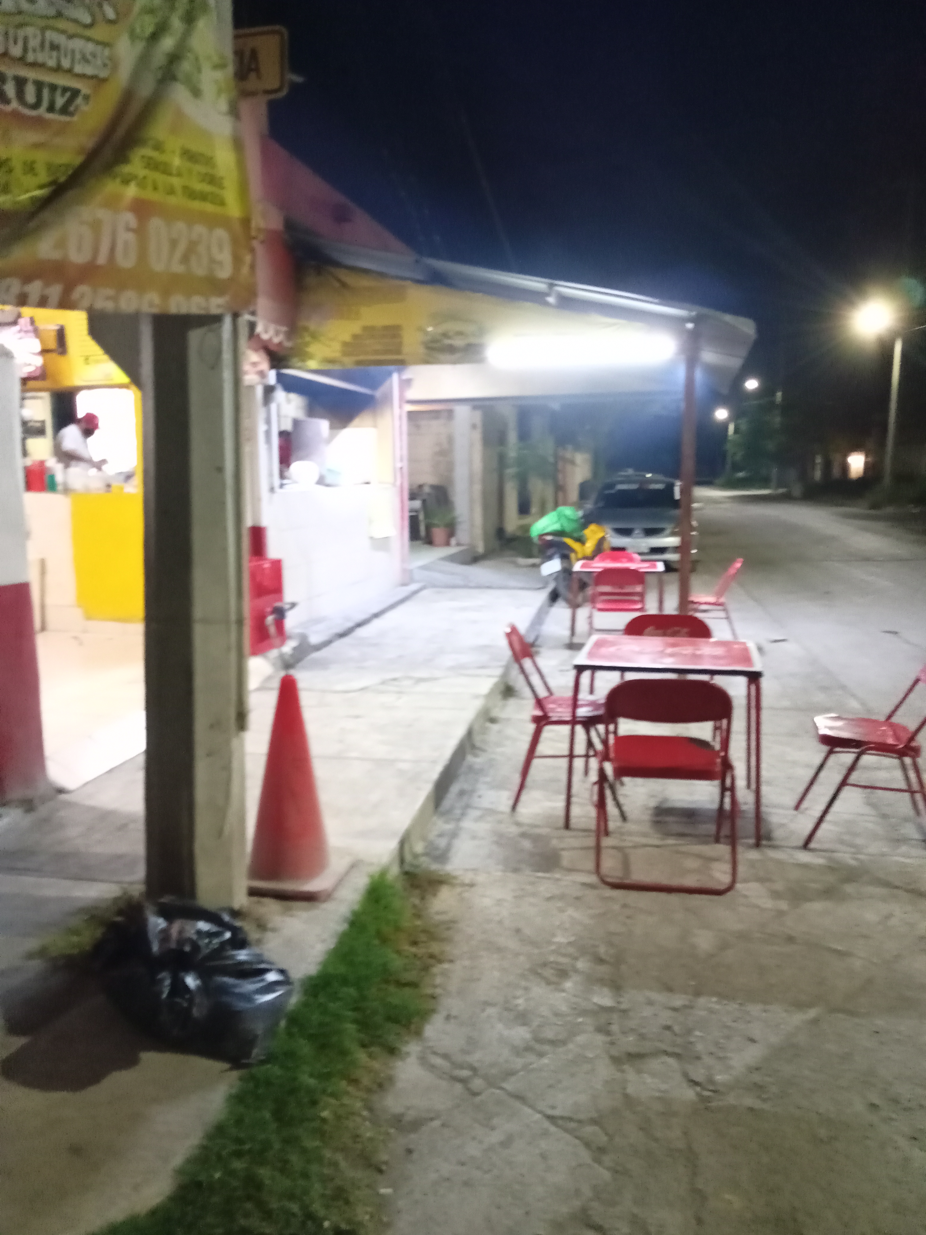 Tacos y hamburguesas Ruiz image 10