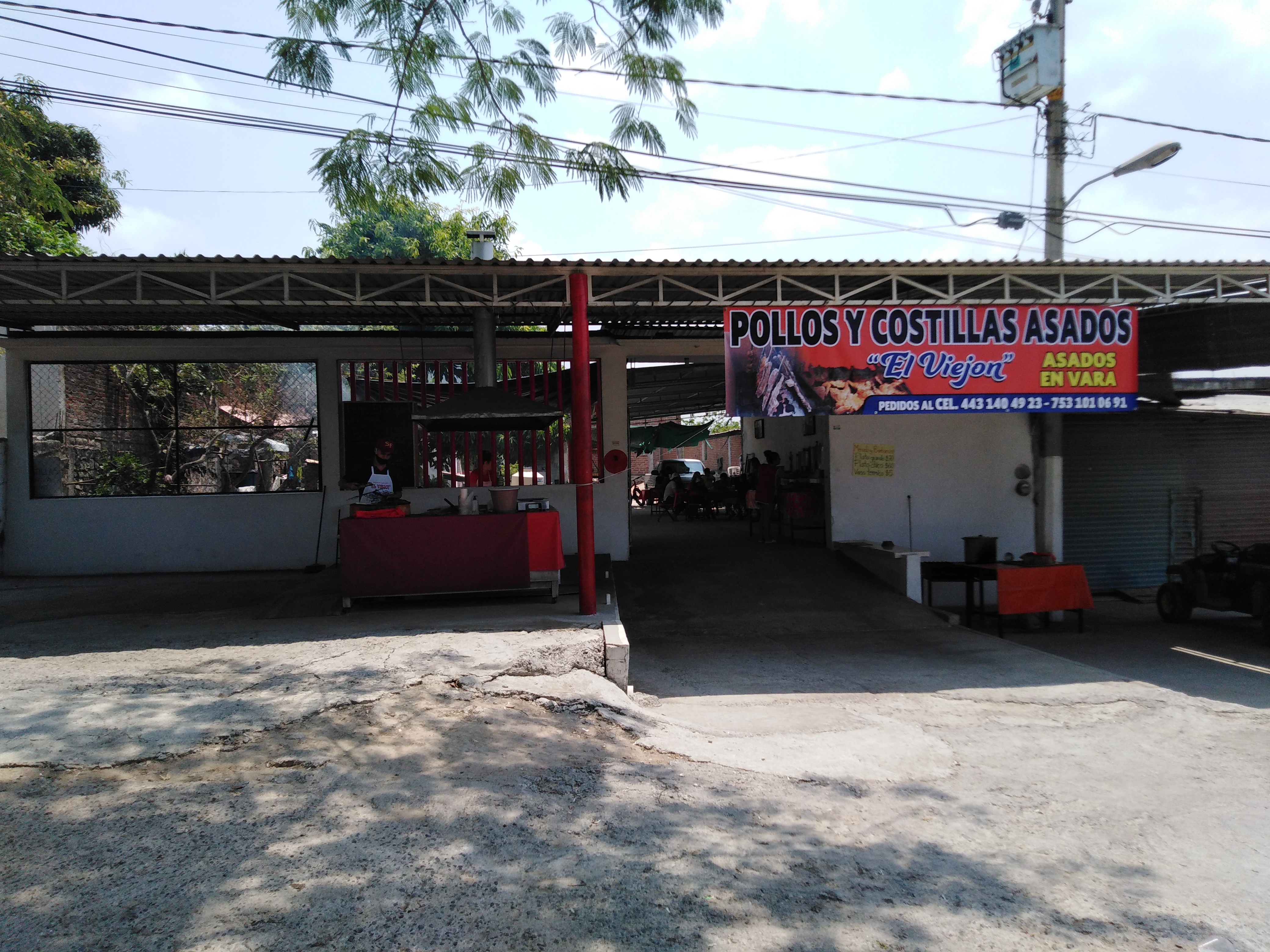 Pollos Asados "El Viejon" image 5