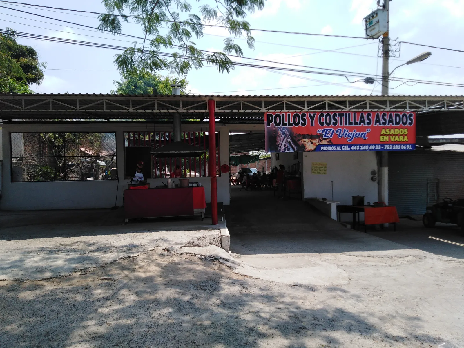 Pollos Asados "El Viejon" image 5