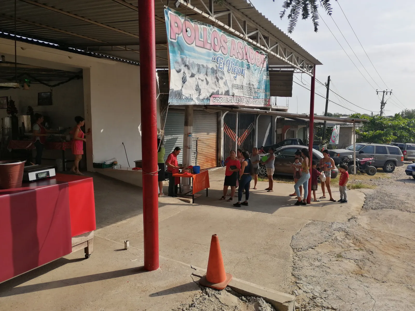 Pollos Asados "El Viejon" image 6