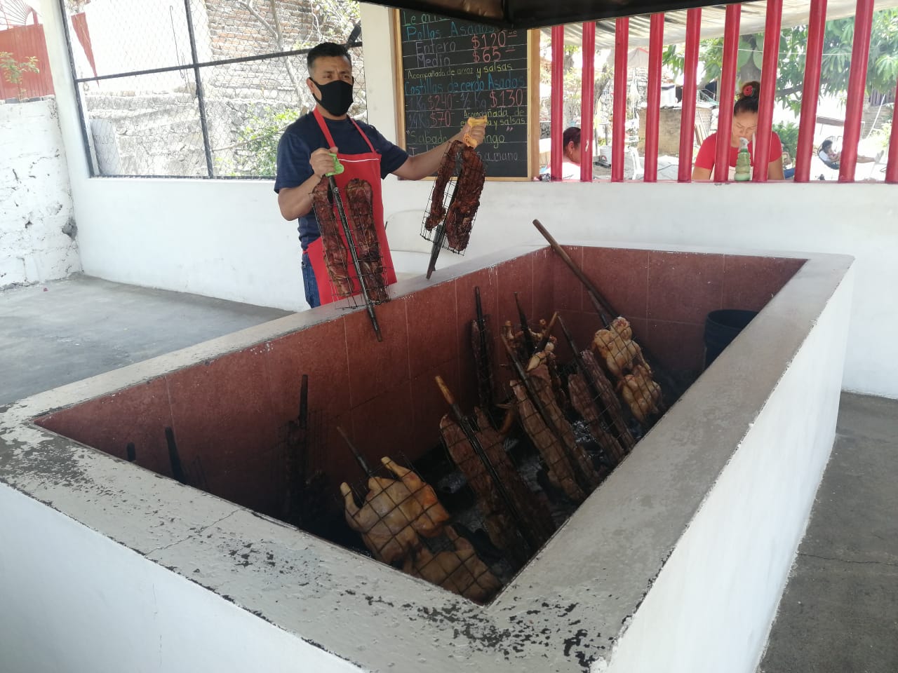 Pollos Asados "El Viejon" image 7