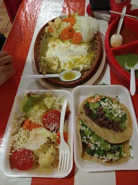 Cenaduria El Cerrito image 1