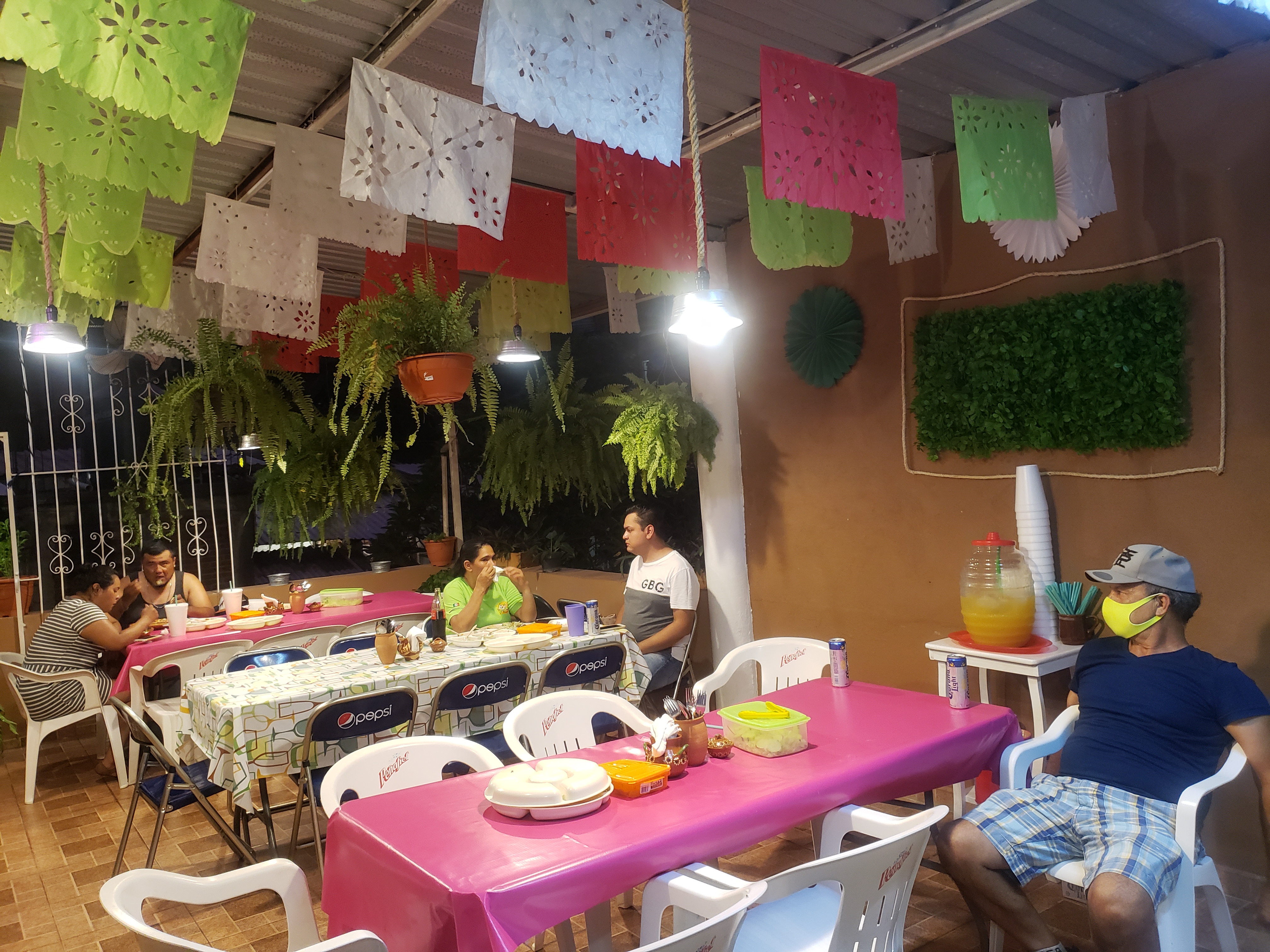 Cenaduria D' Balde. image 3