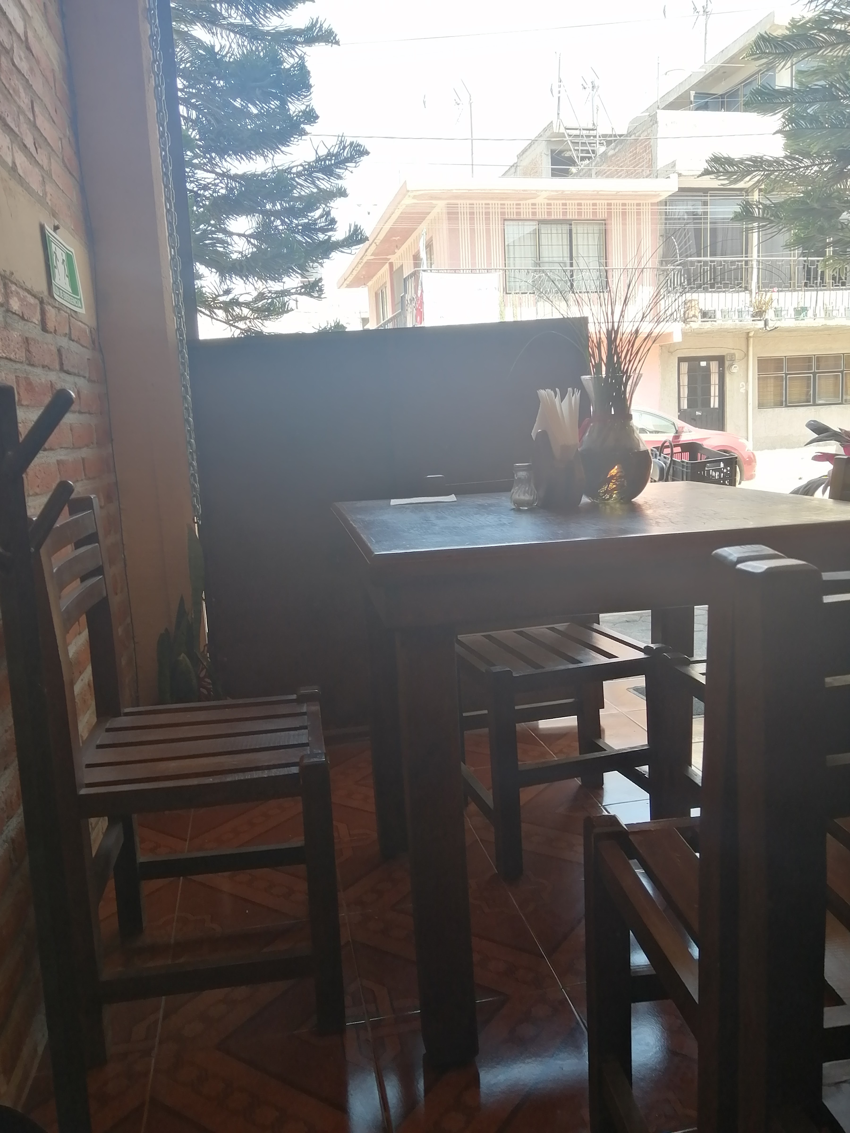 Lonchería California image 6