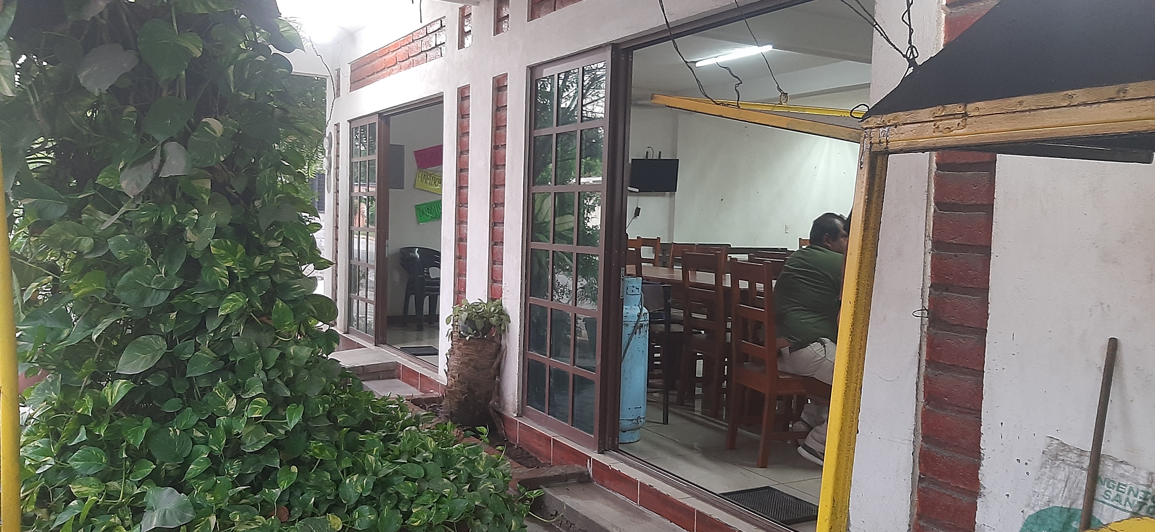 Cenaduria la abejita image 1