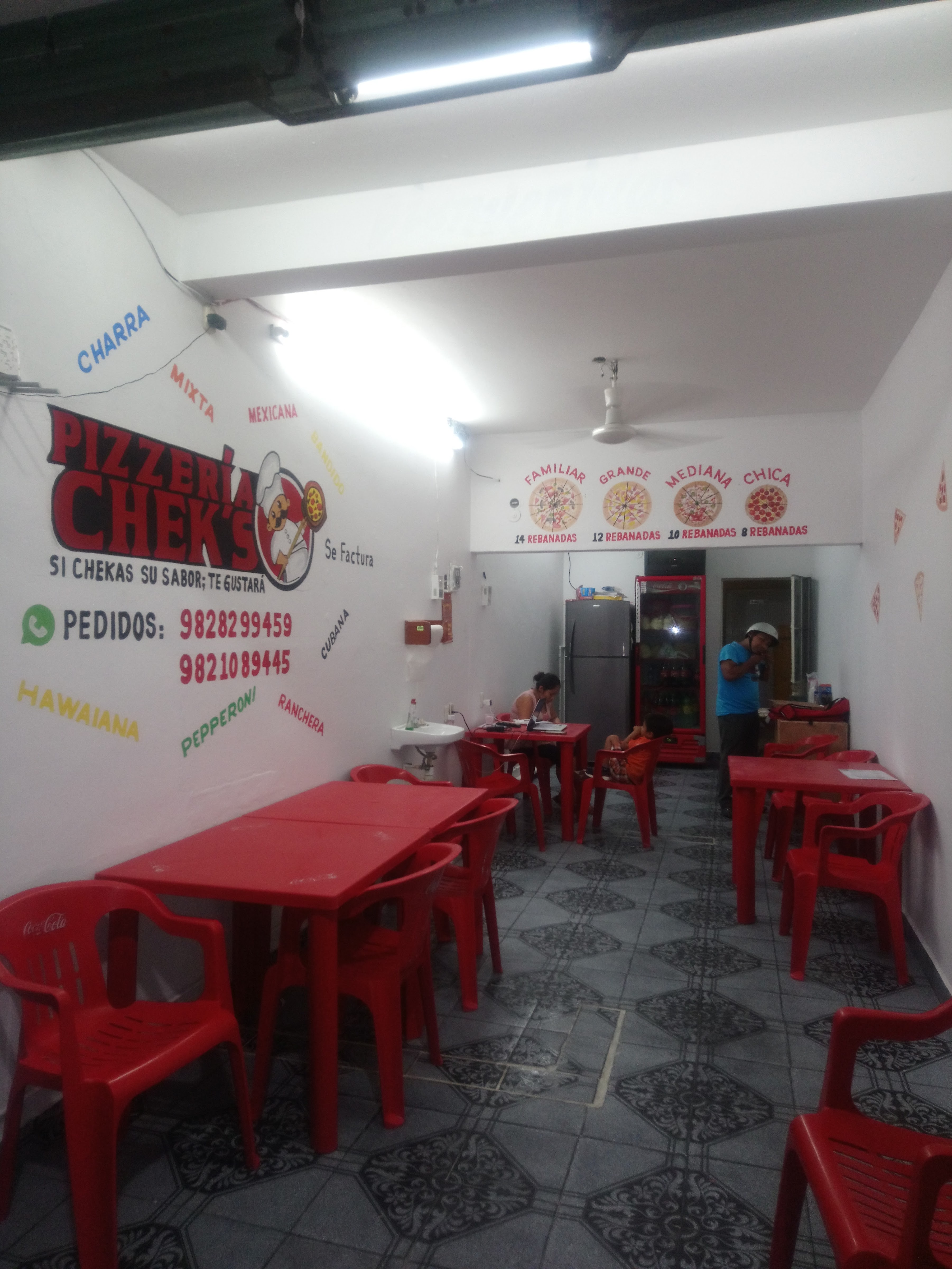 PIZZERIA CHEK´S image 1