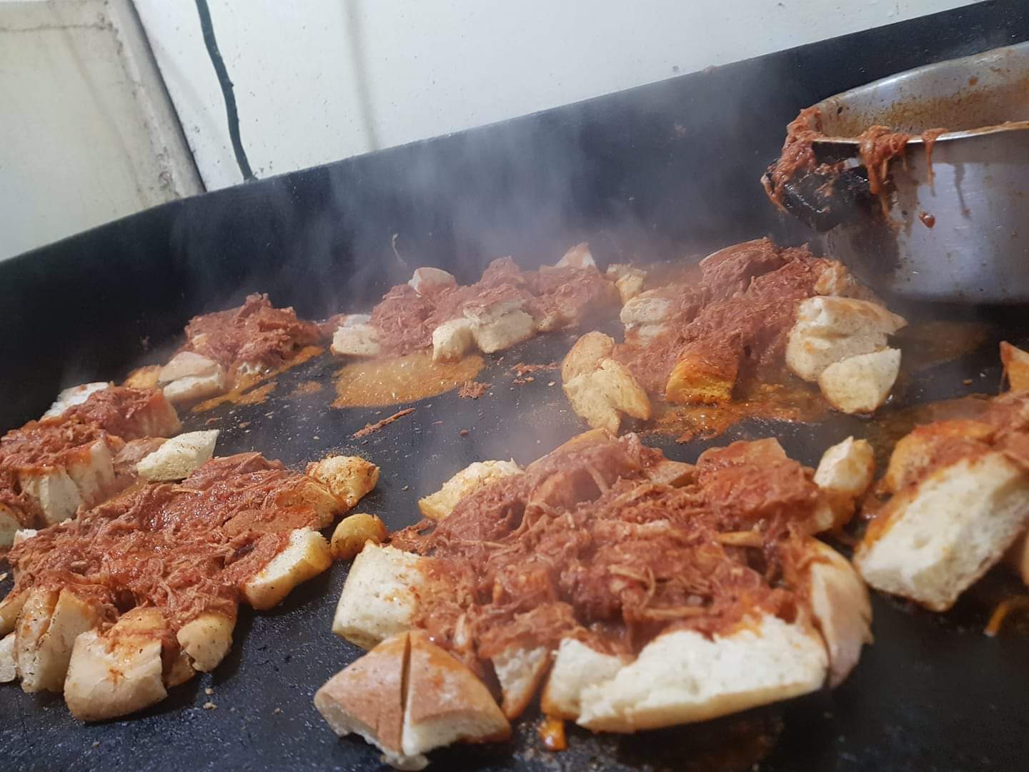 Loncheria pekas image 8