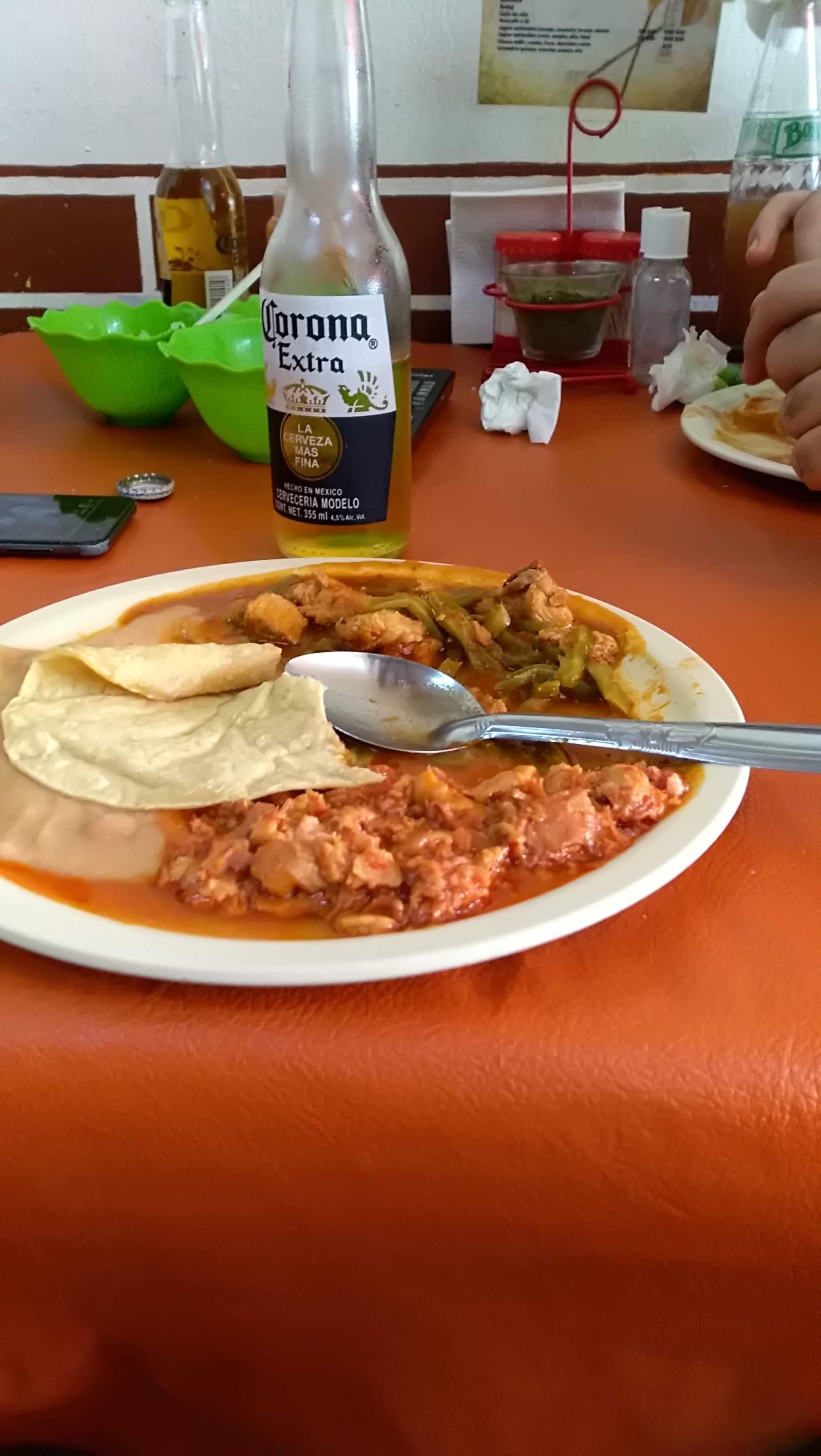 Loncheria Cata image 4