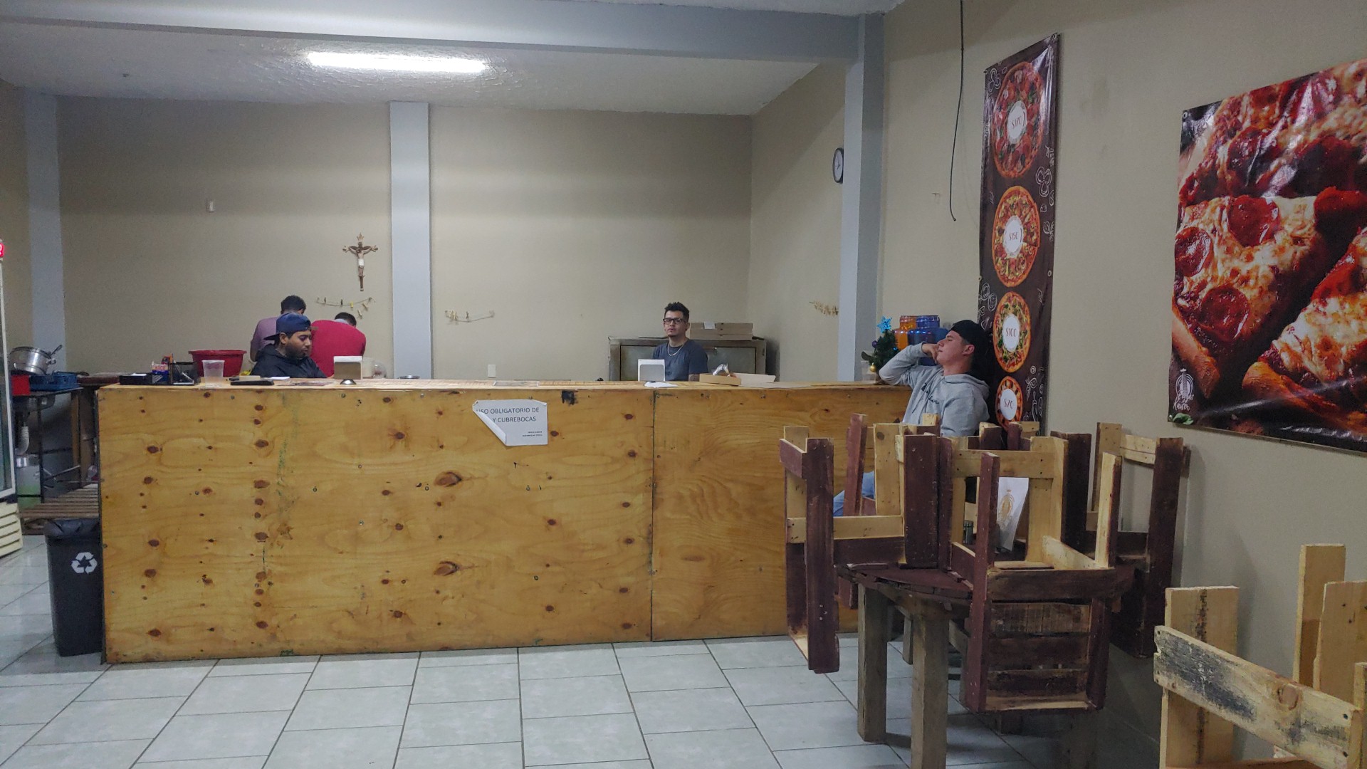 Pizzas Kaiser image 3