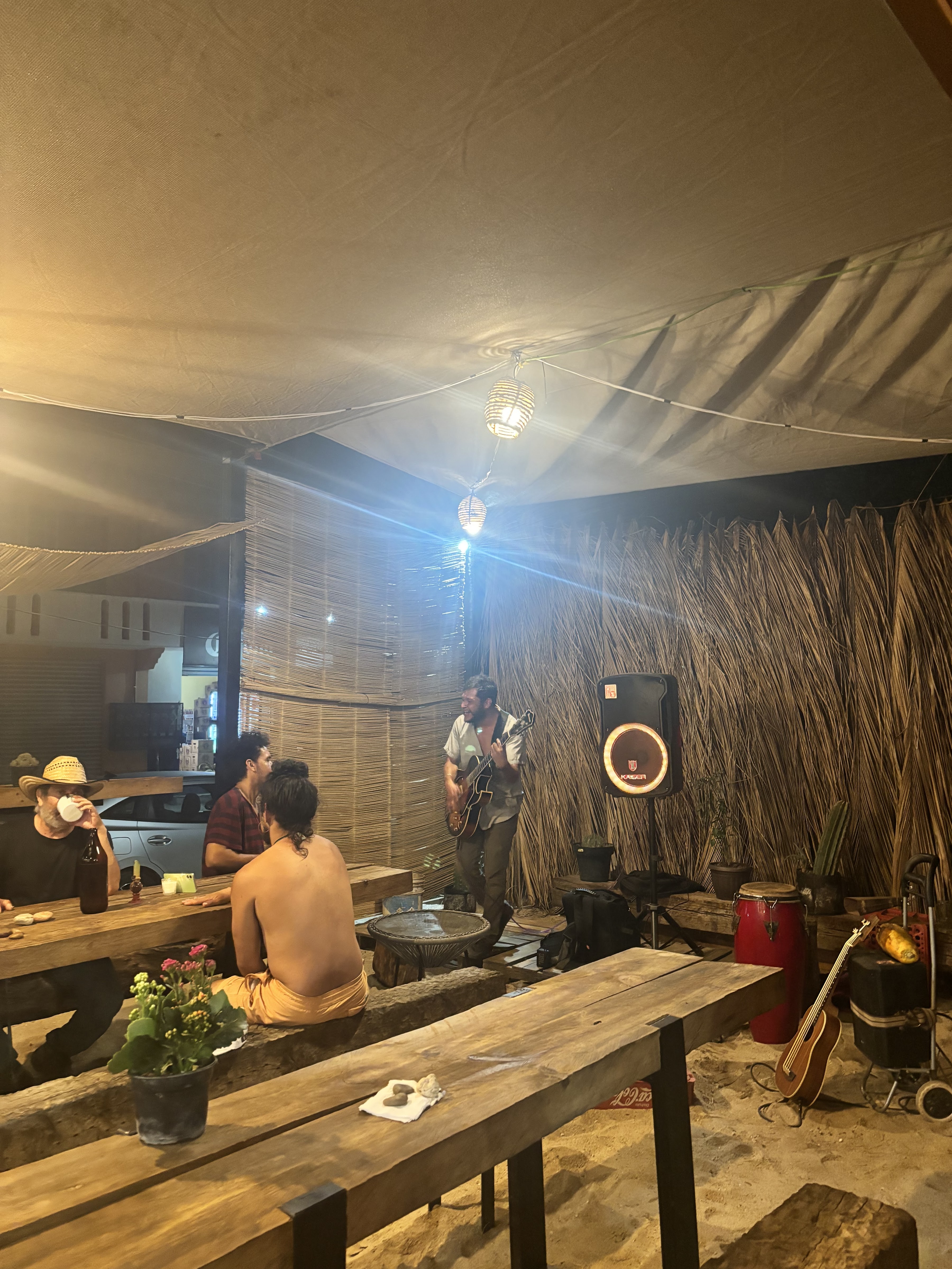 ENTRE CHILES cevicheria & mezcaleria image 5