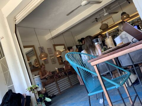 Amarisa Café image 7
