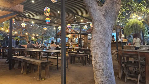 Tacos "LA TAKERIA" image 1