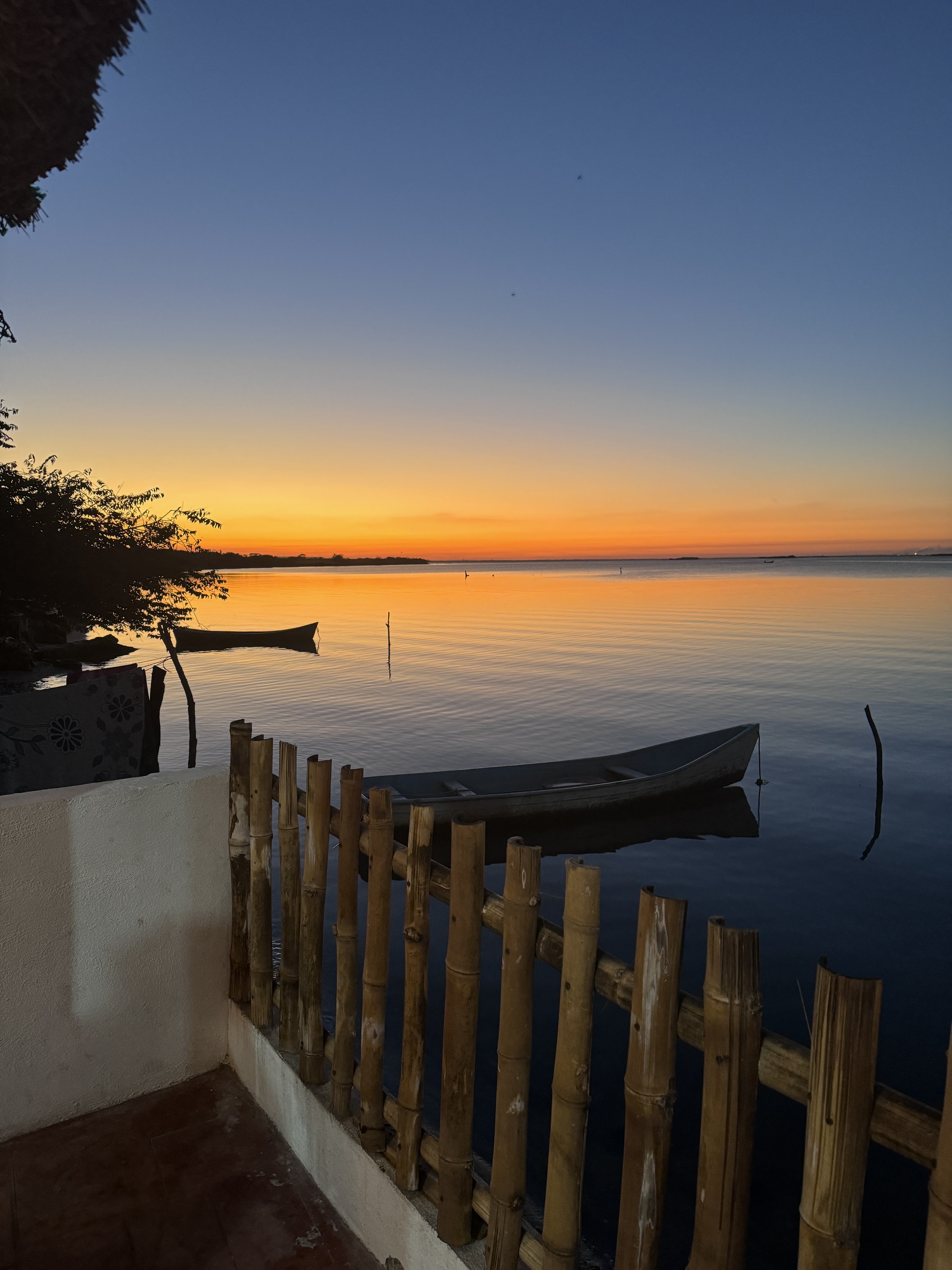 Media Luna Restaurant de Mariscos image 7