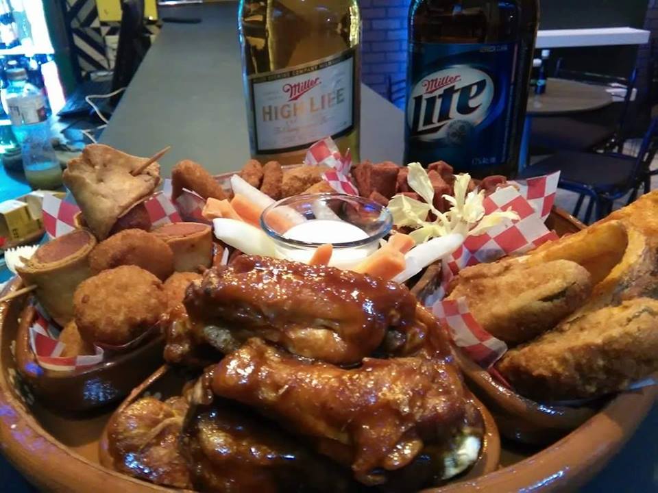 Cascarudo wings, Pueblo Viejo. image 8