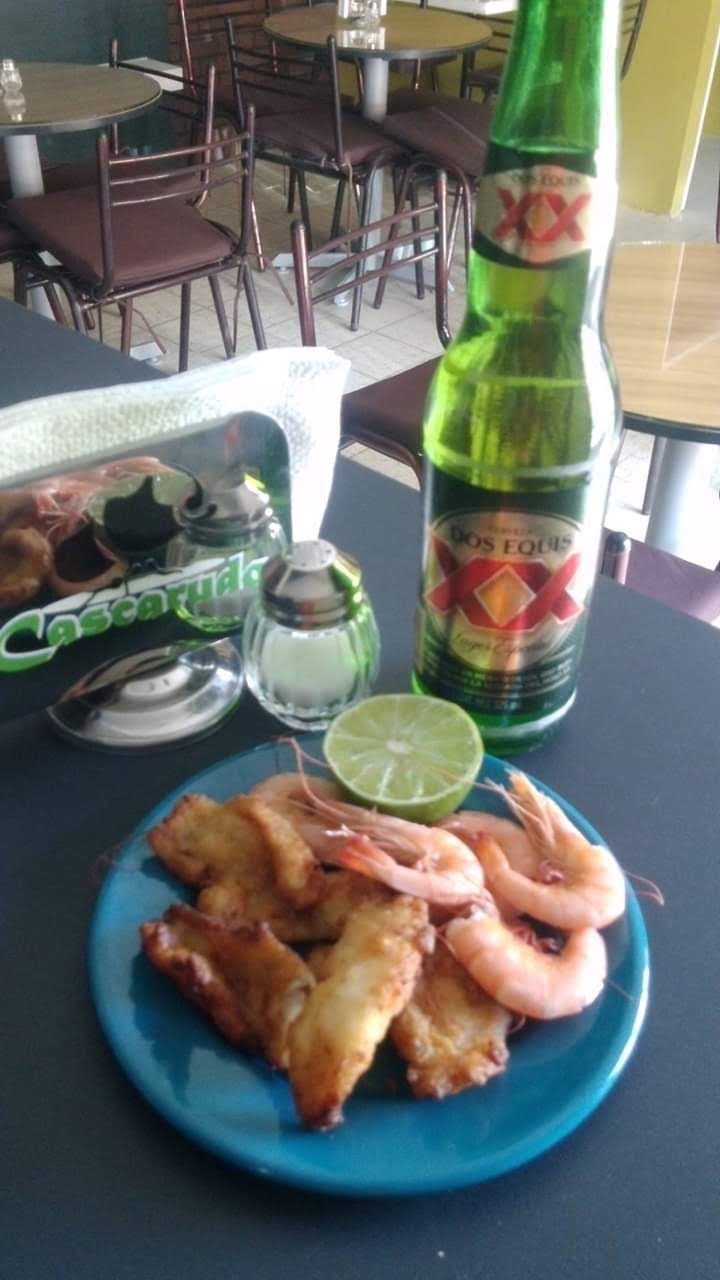 Cascarudo wings, Pueblo Viejo. image 9