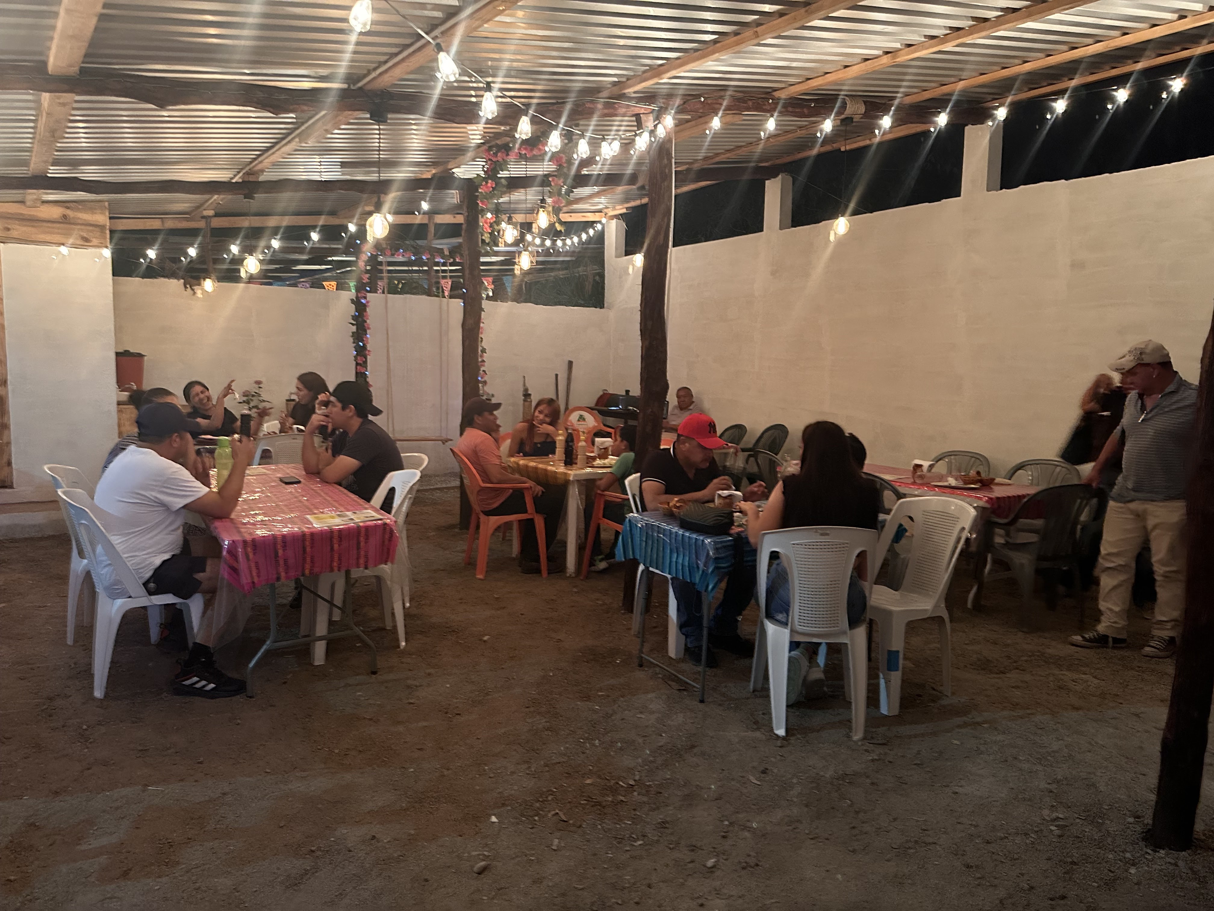 Antojitos Mexicanos “El taller“ image 7