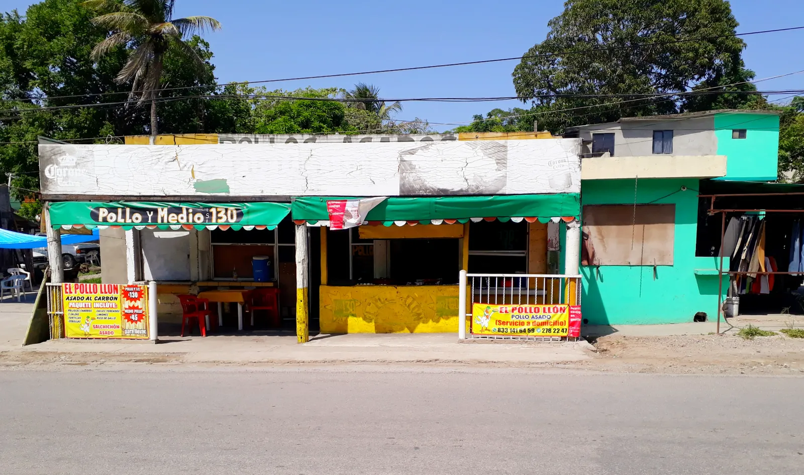 Pollos Asados Pollo-Llon image 1