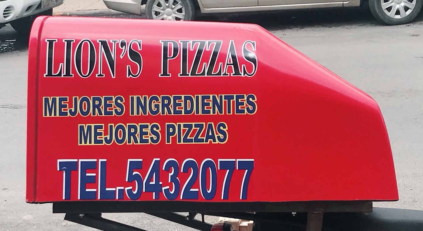 Lion's pizza image 6