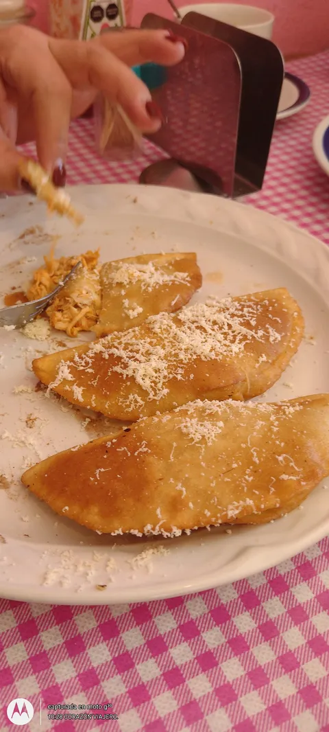 Antojitos y Comida corrida Estheralis image 2