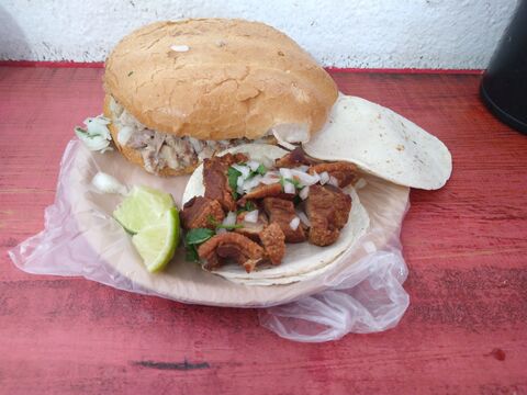 Carnitas El Pelon image 3