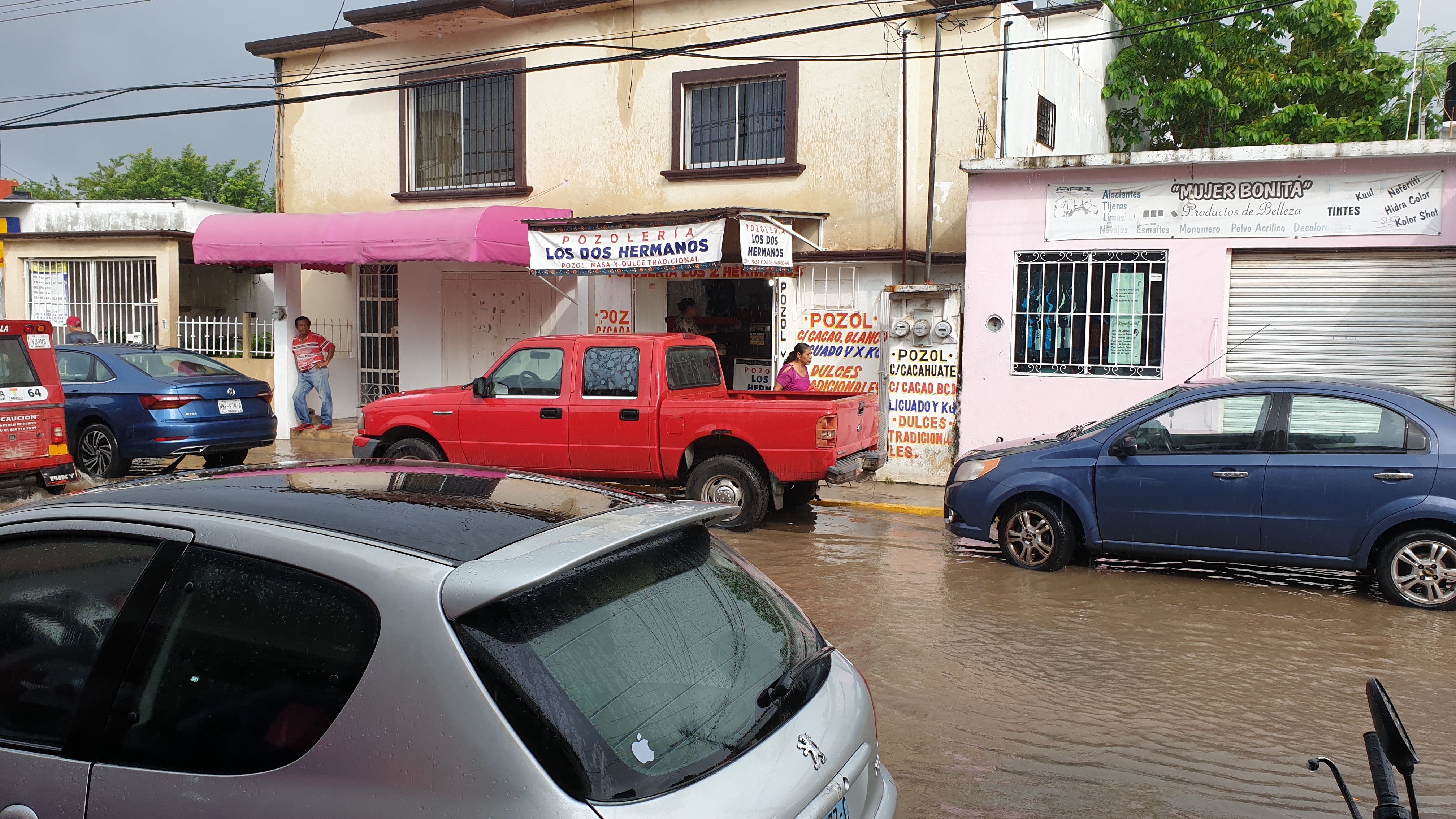 Pozoleria 2 Hermanos image 3