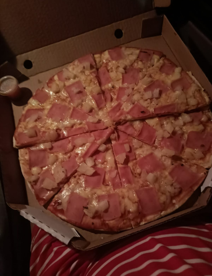 La Góndola Pizzas image 5