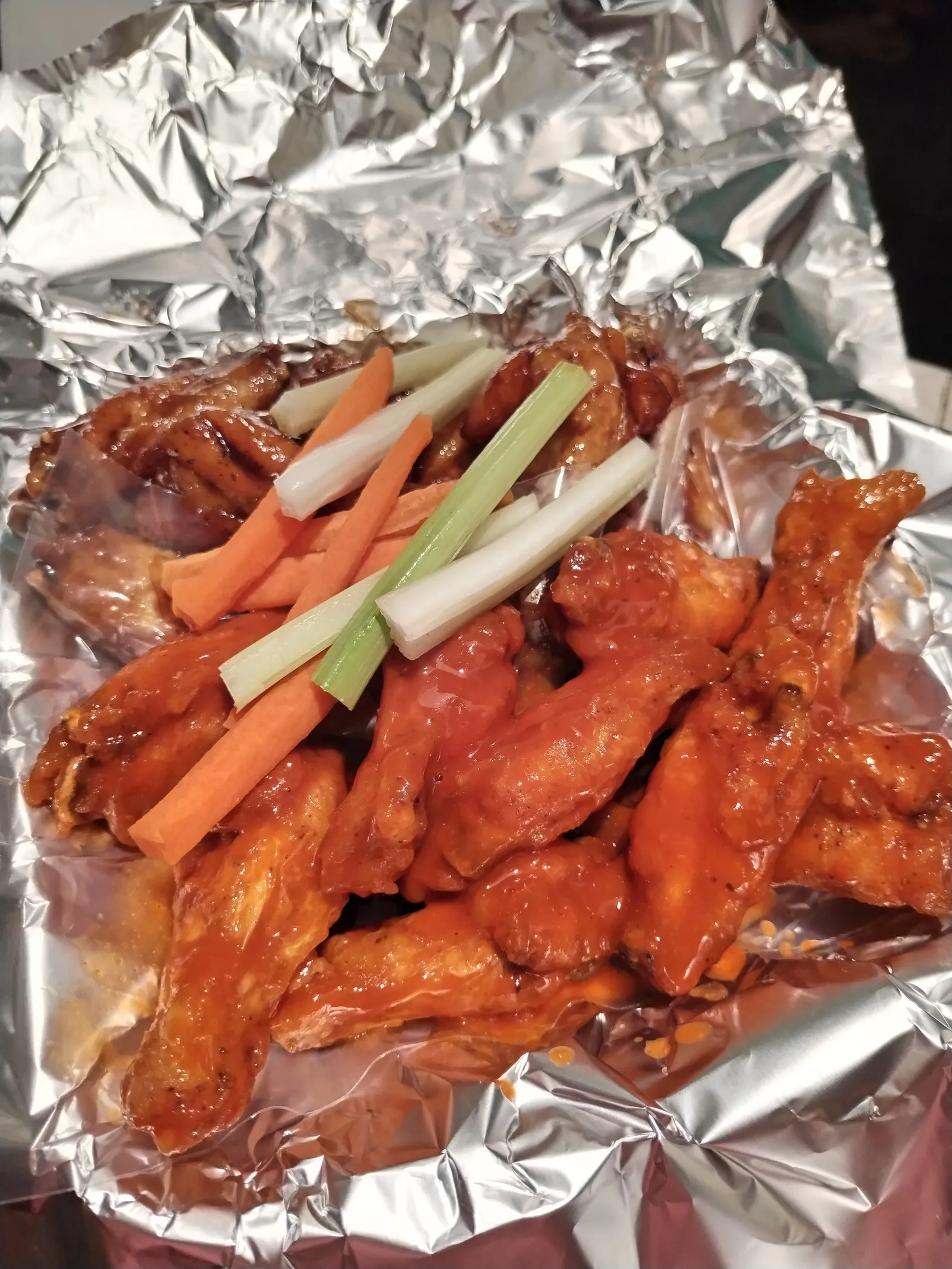 CRAZY WINGS image 2