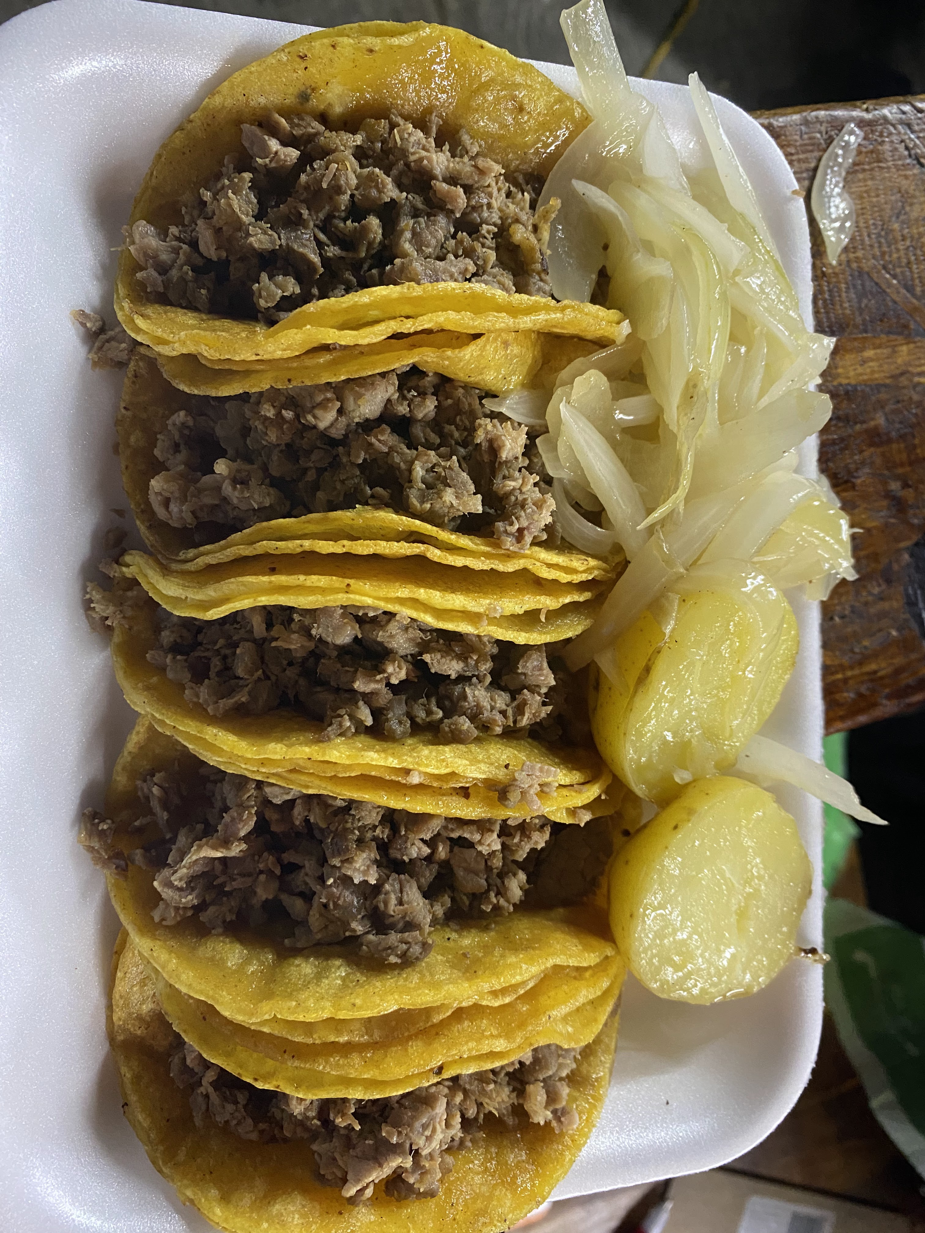 La Barra tacos de Bistec image 3