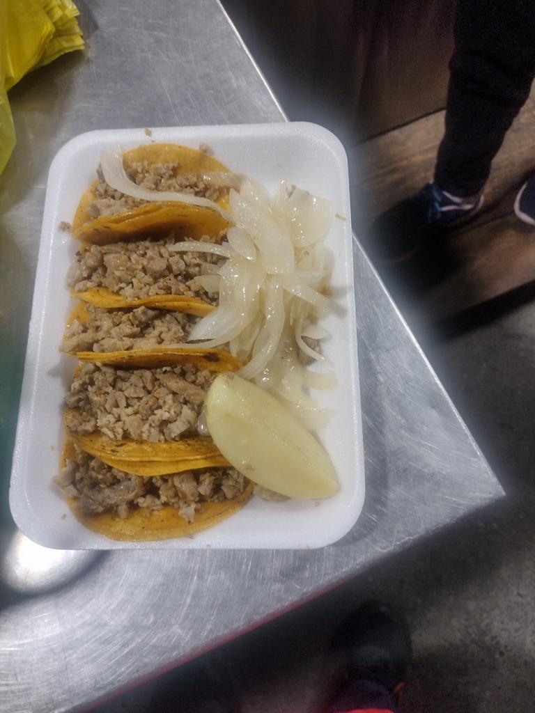 Tacos "El Brayan" image 1